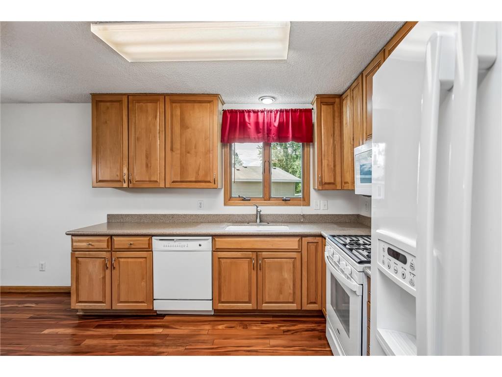 4746 141st Street W Apple Valley MN 55124 7085612 image11