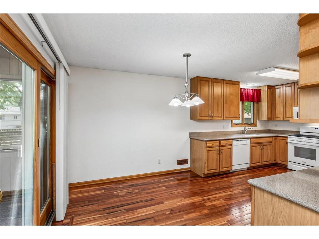 4746 141st Street W Apple Valley MN 55124 7085612 image17
