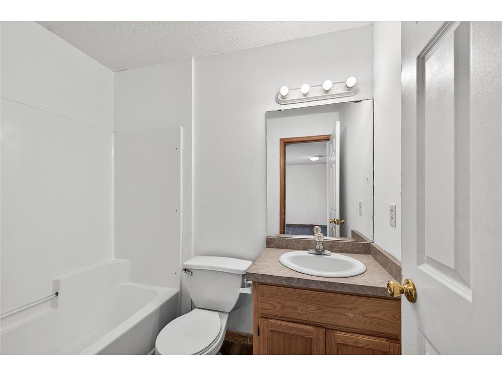 4746 N 6th Street Minneapolis MN 55430 6763607 image28