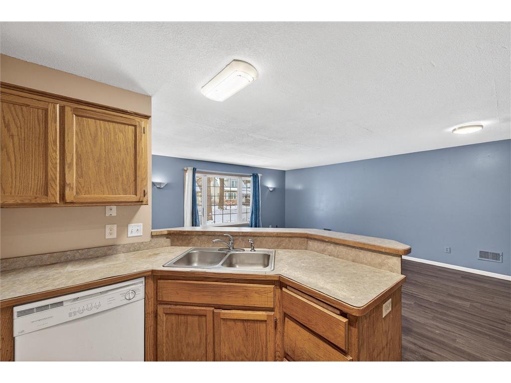 4746 N 6th Street Minneapolis MN 55430 6763607 image48