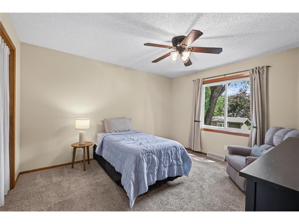 4748 107th Avenue NE Blaine MN 55014 7095363 image11
