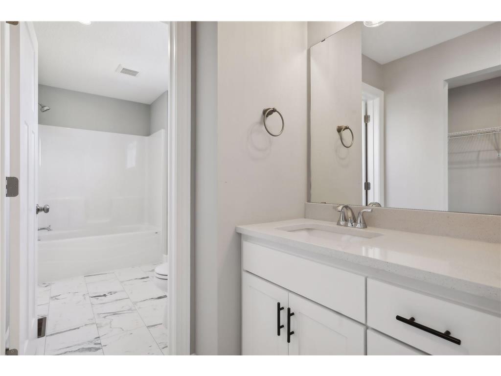 4749 131st Avenue NE Blaine MN 55449 7043029 image66