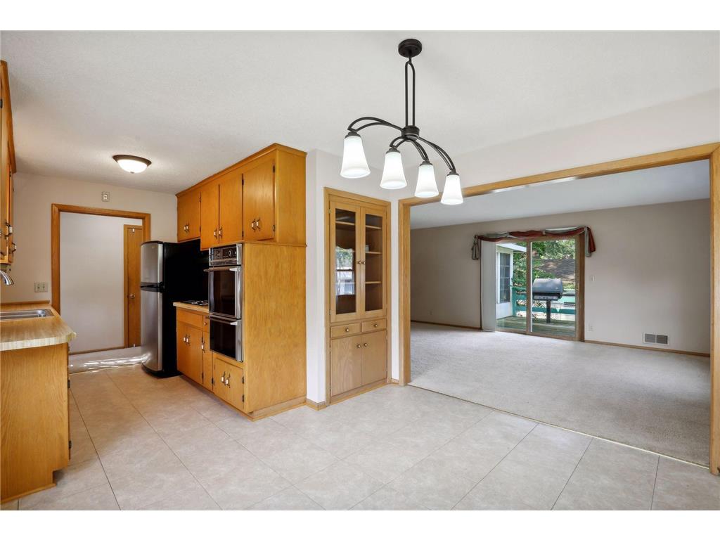 4749 Avenue N, New Hope, MN, 55428 MLS 6622114 Edina Realty