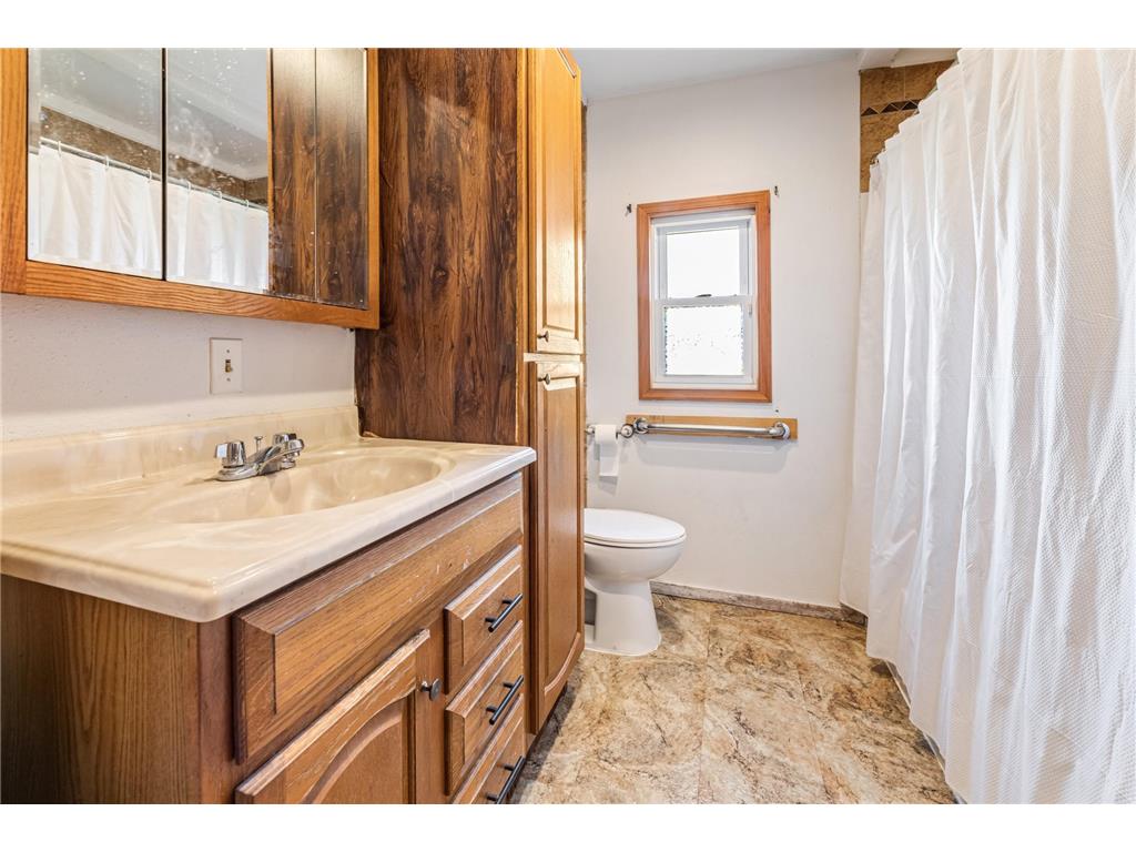 475 Chatfield Street Winona MN 55987 7078413 image9