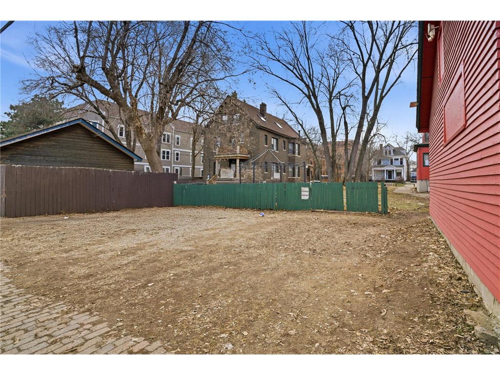 475 Dayton Avenue Saint Paul MN 55102 7074051 image16