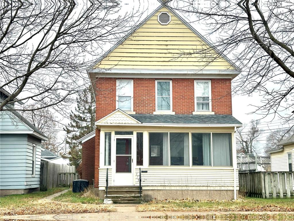 475 E 3rd Street Winona MN 55987 6466118 image1