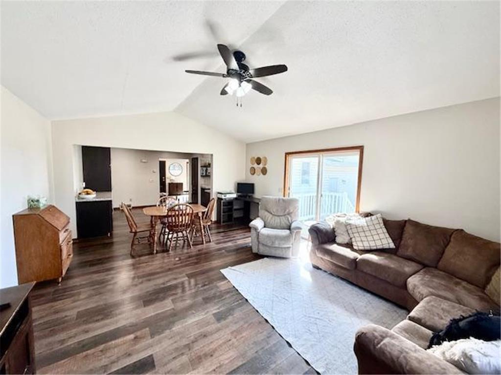 475 E CSAH 10 Vesta MN 56292 7041331 image18