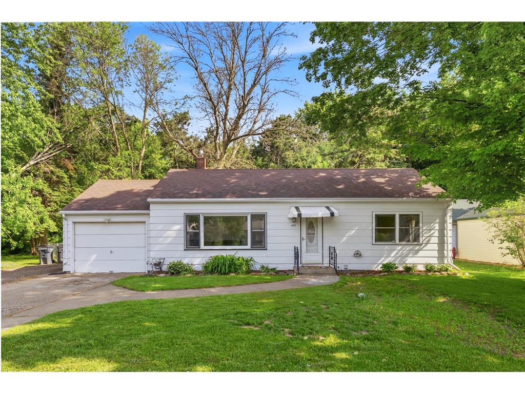 475 W 1st Street Rush City MN 55069 7039225 image1
