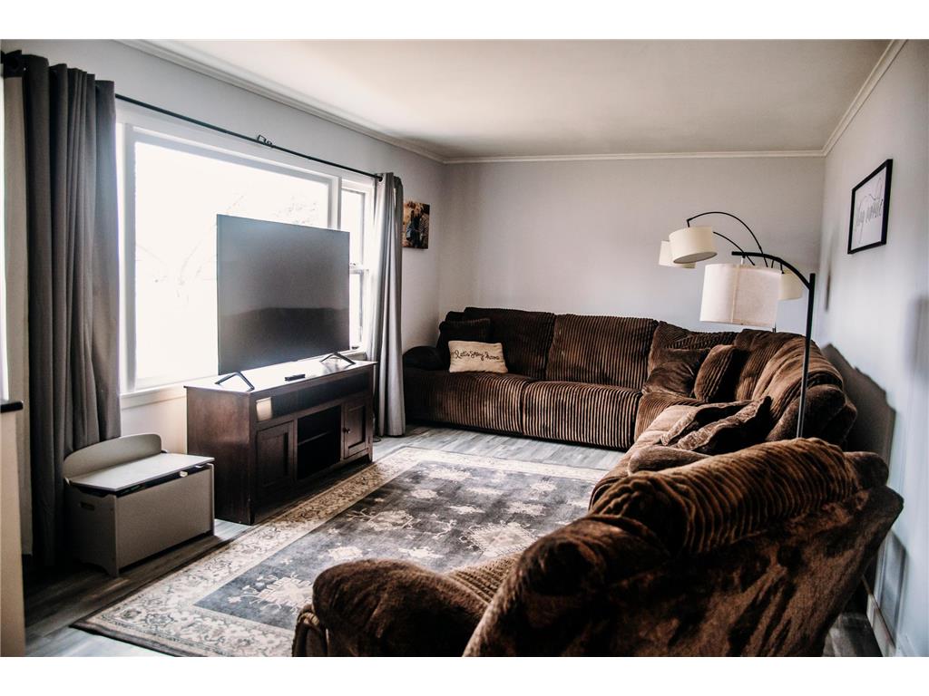 475 W 1st Street Rush City MN 55069 7039225 image10