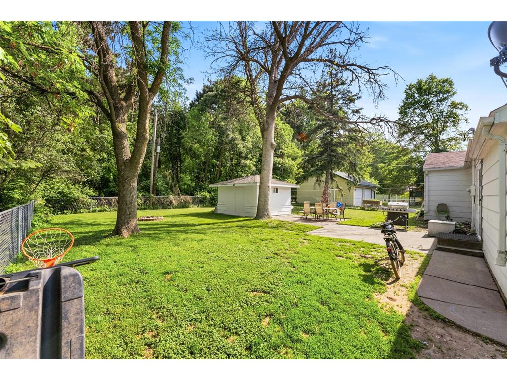 475 W 1st Street Rush City MN 55069 7039225 image3