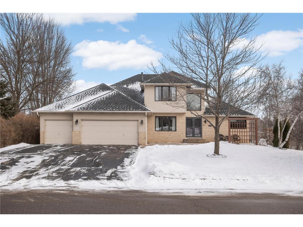 4751 Helmo Avenue N Oakdale MN 55128 7008010 image1