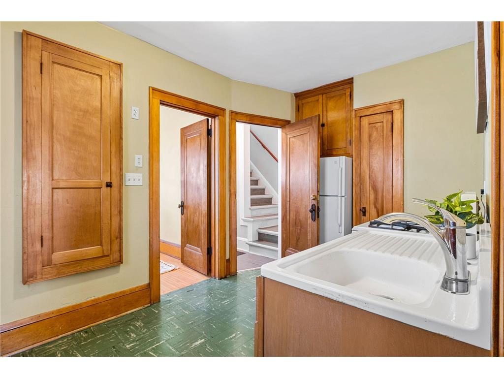 4752 Lyndale Avenue S Minneapolis MN 55419 7057507 image10