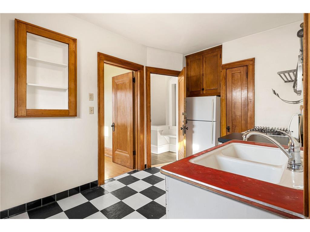 4752 Lyndale Avenue S Minneapolis MN 55419 7057507 image30