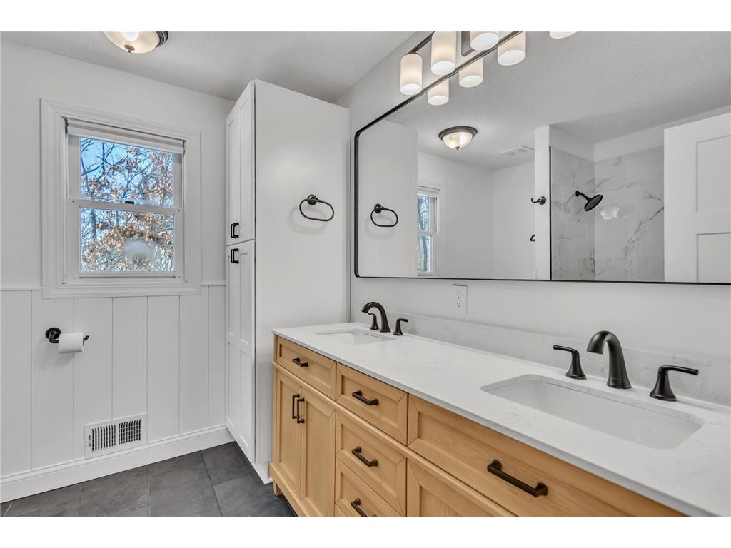 4755 Eriks Boulevard Eagan MN 55122 7074213 image16