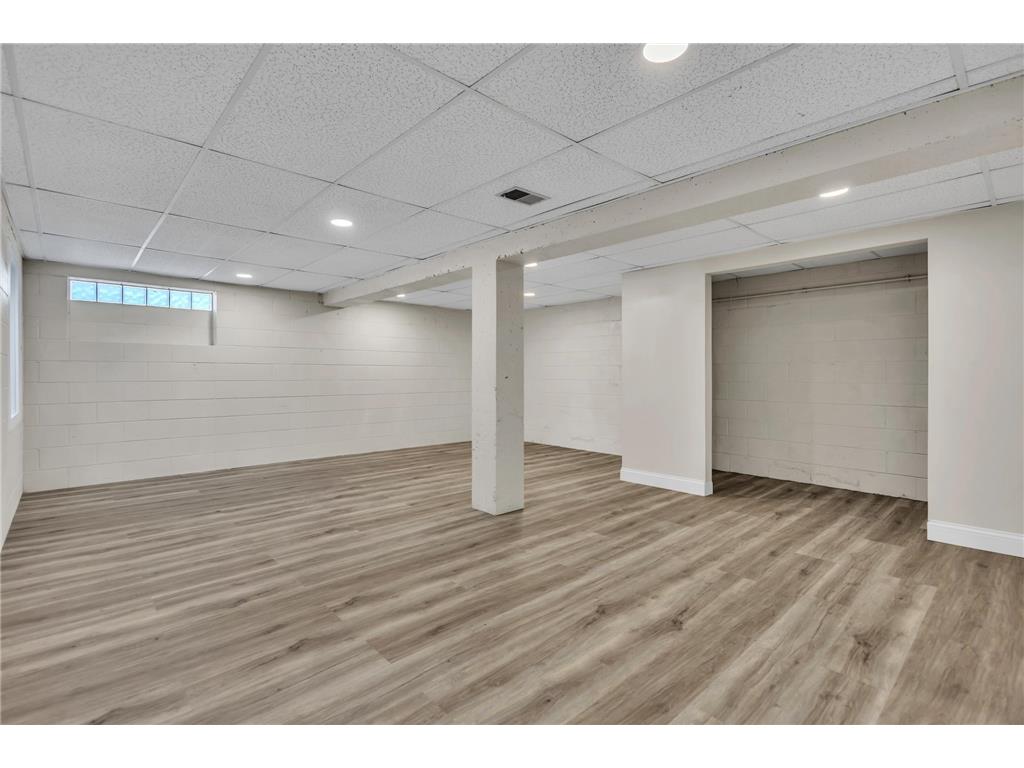4755 Eriks Boulevard Eagan MN 55122 7074213 image38