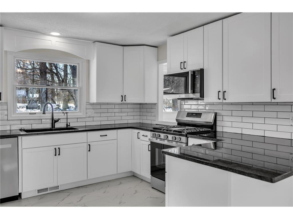 4755 Eriks Boulevard Eagan MN 55122 7074213 image7