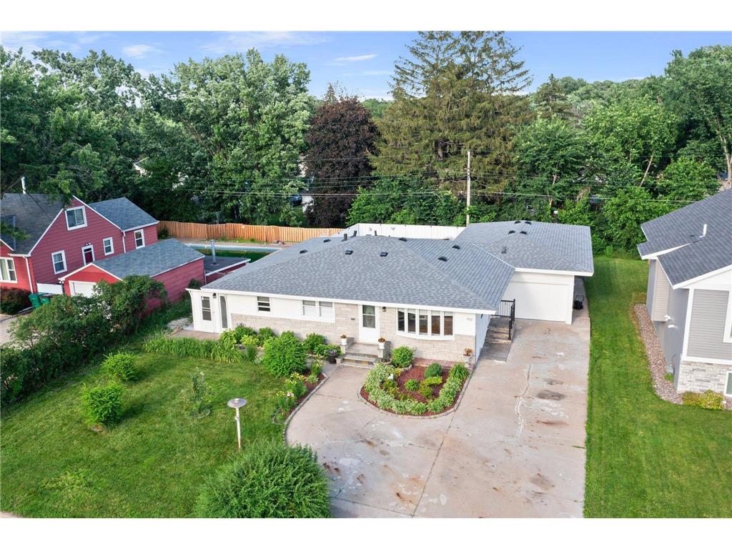 4757 2 1/2 Street NE Fridley MN 55421 6555406 image1