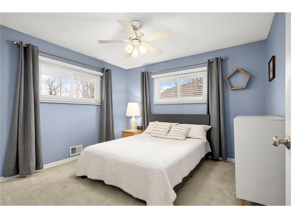 4757 Oregon Avenue N New Hope MN 55428 7034034 image14