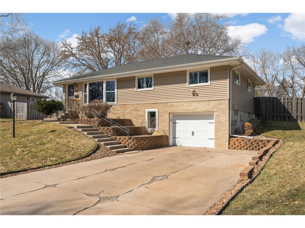 4757 Oregon Avenue N New Hope MN 55428 7034034 image2