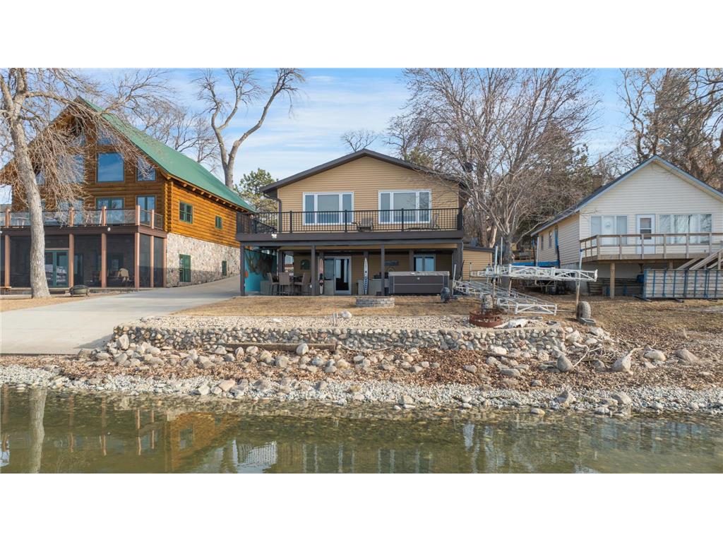 47586 Hart Street Corona SD 57227 - Big Stone Lake 6691975 image1