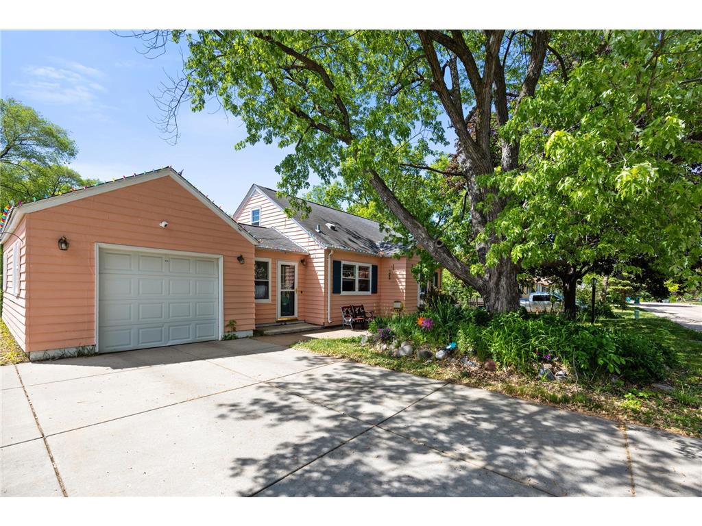 4760 Dominick Drive Minnetonka MN 55343 7075523 image1