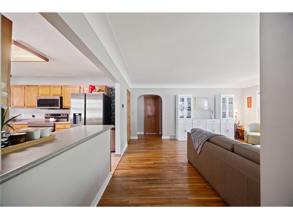 4760 Dominick Drive Minnetonka MN 55343 7075523 image2