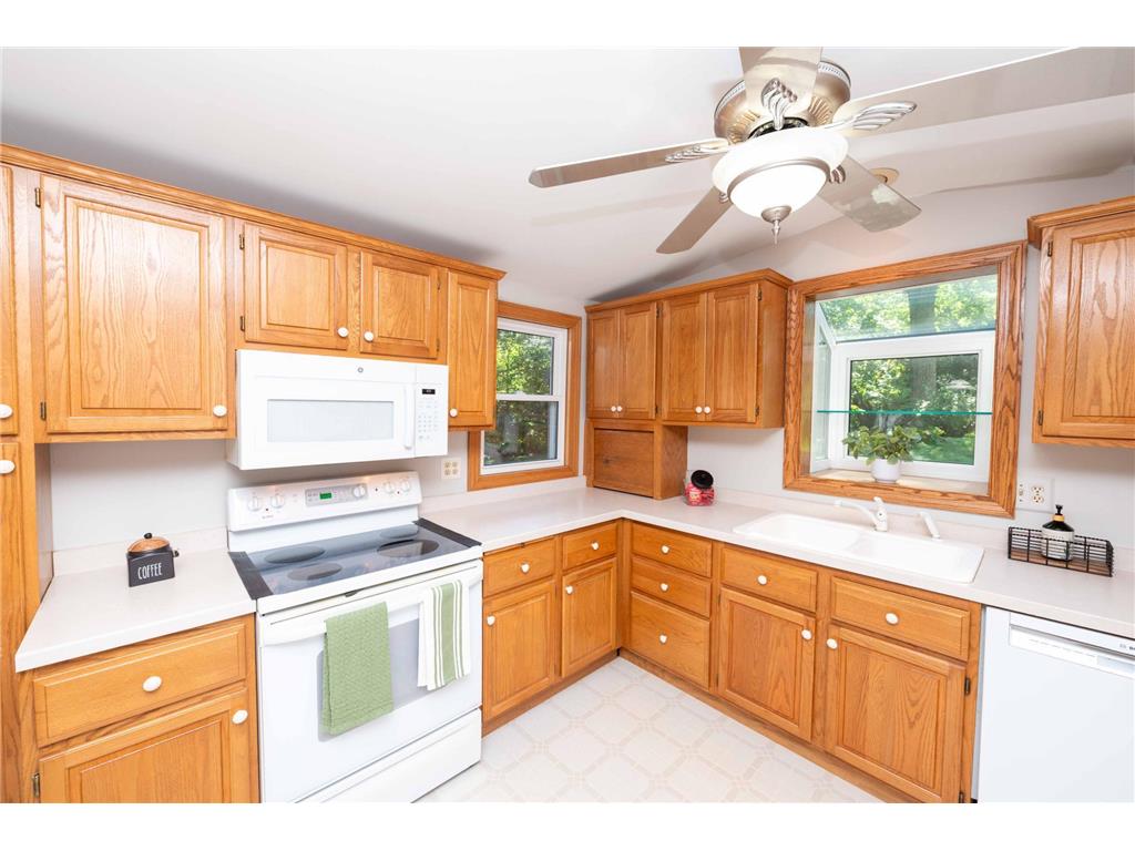 4760 Vine Hill Road Deephaven MN 55331 6793557 image17