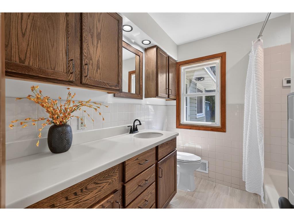 4763 Chatham Road NE Columbia Heights MN 55421 7036307 image11
