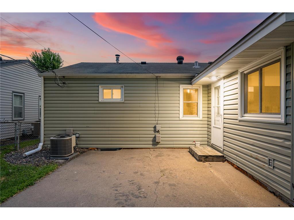 4763 Chatham Road NE Columbia Heights MN 55421 7036307 image23