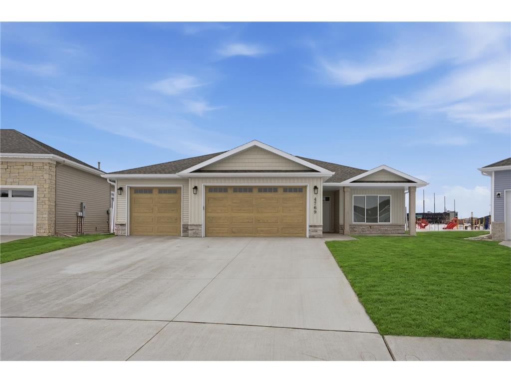 4769 32nd Street S Fargo ND 58104 6766174 image2