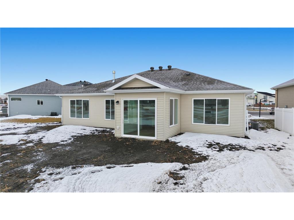 4769 32nd Street S Fargo ND 58104 6766174 image28