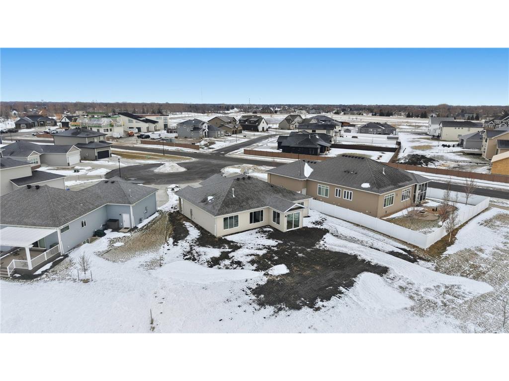 4769 32nd Street S Fargo ND 58104 6766174 image32