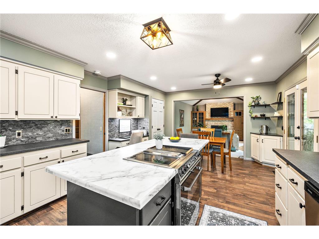 4769 White Oak Court Eagan MN 55122 7075881 image10
