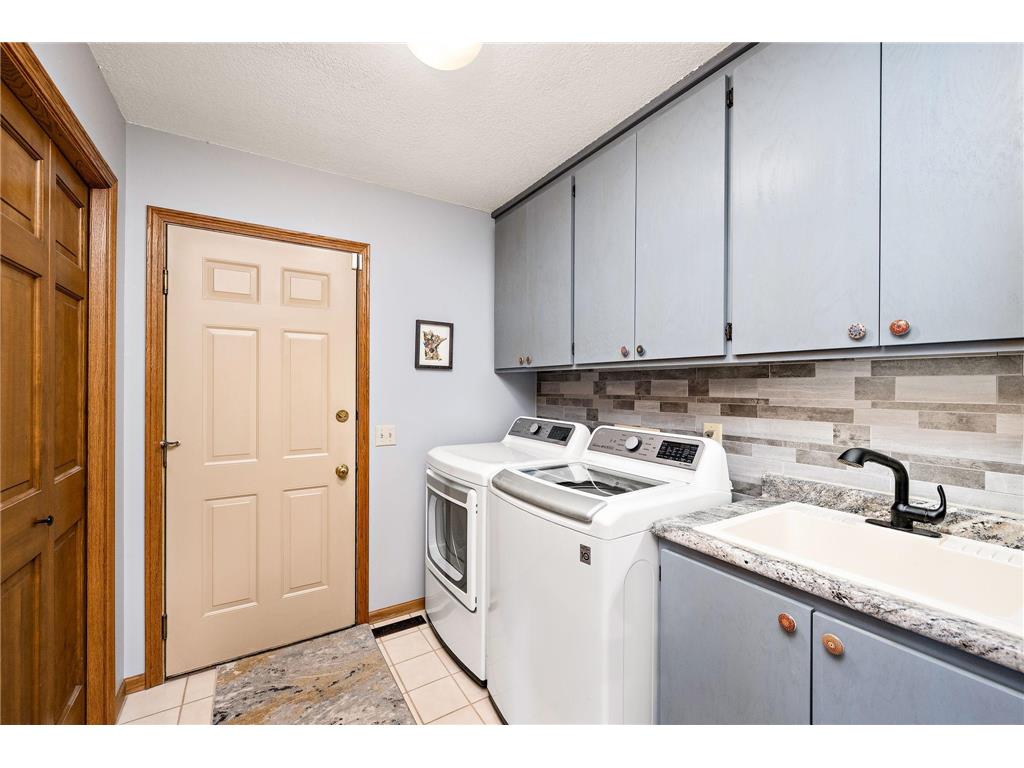 4769 White Oak Court Eagan MN 55122 7075881 image17
