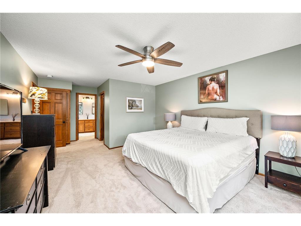 4769 White Oak Court Eagan MN 55122 7075881 image20