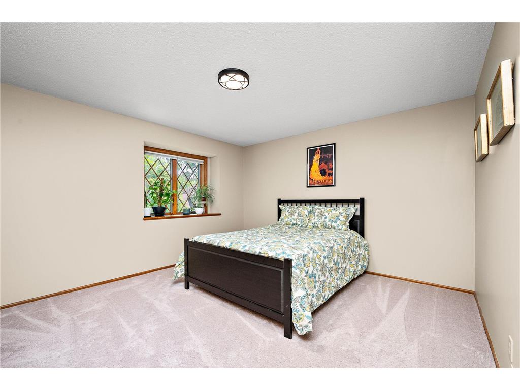 4769 White Oak Court Eagan MN 55122 7075881 image26