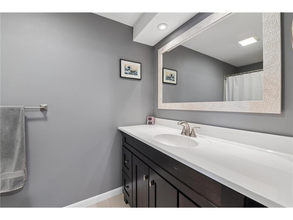 4770 142 nd Street W Apple Valley MN 55124 7065715 image23