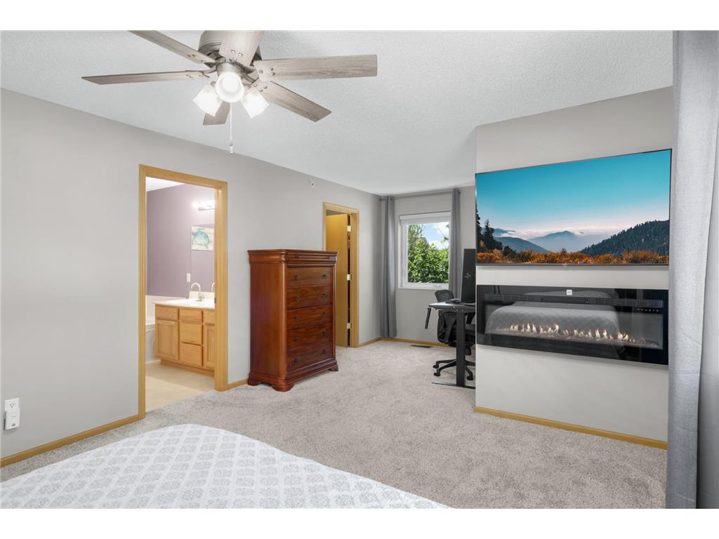 4770 Underwood Lane N #A Plymouth MN 55442 7064550 image11
