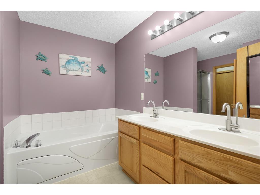 4770 Underwood Lane N #A Plymouth MN 55442 7064550 image12