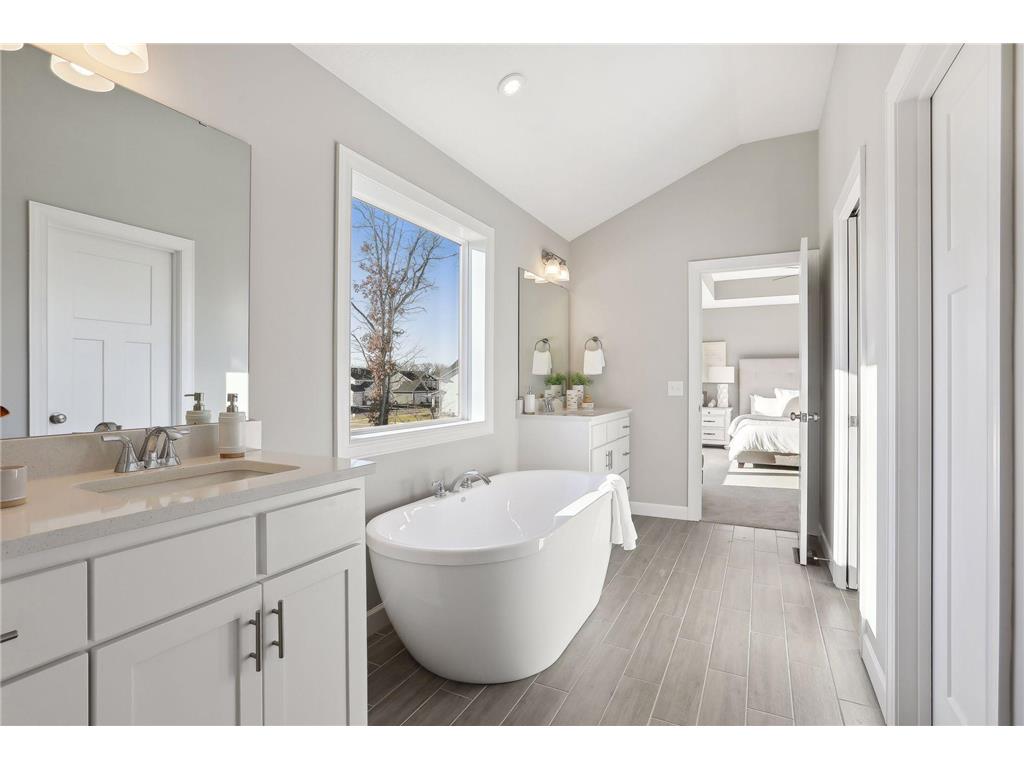 4772 131st Court NE Blaine MN 55449 7041014 image10