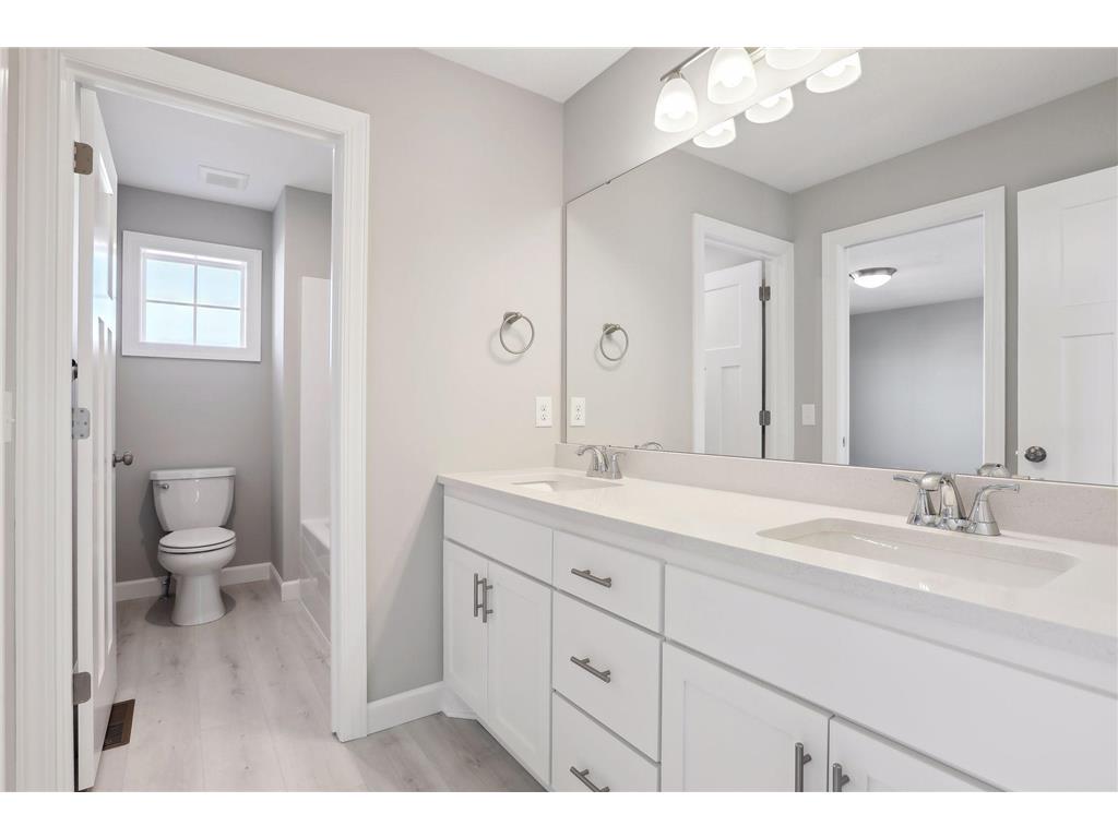 4772 131st Court NE Blaine MN 55449 7041014 image13