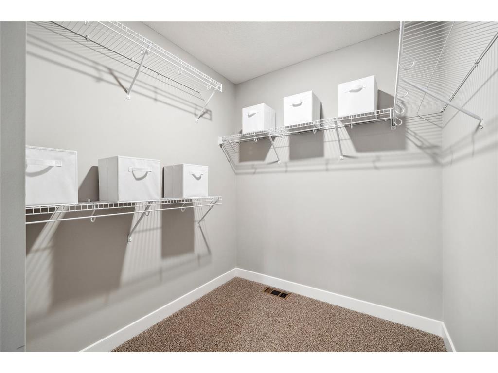 4778 Blake Court Woodbury MN 55129 7036221 image36