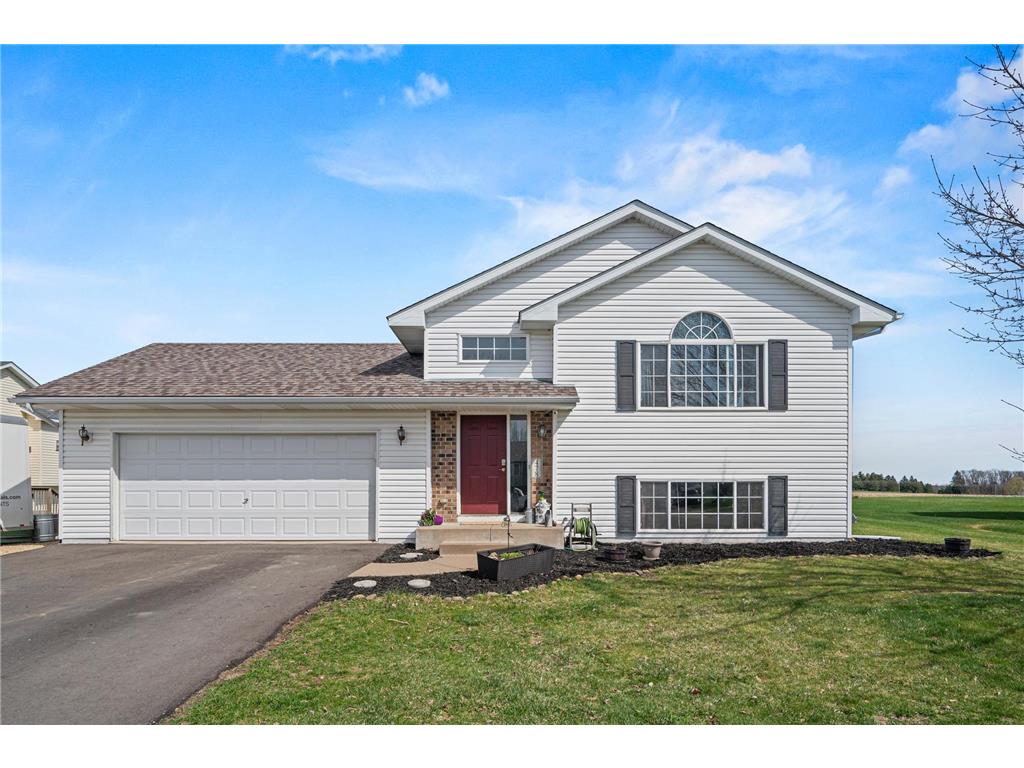 478 W Overlook Drive Ellsworth WI 54011 7051767 image1
