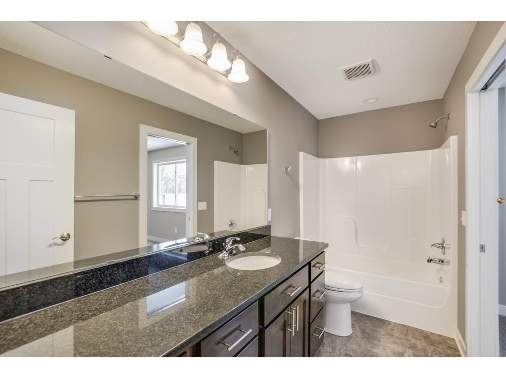 4784 261st Street Wyoming MN 55092 7019403 image7