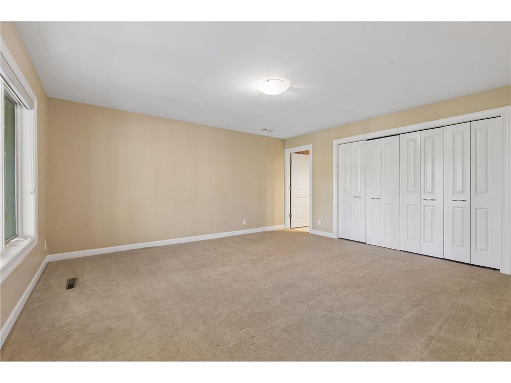 4785 Bayswater Road Shorewood MN 55331 7041586 image39
