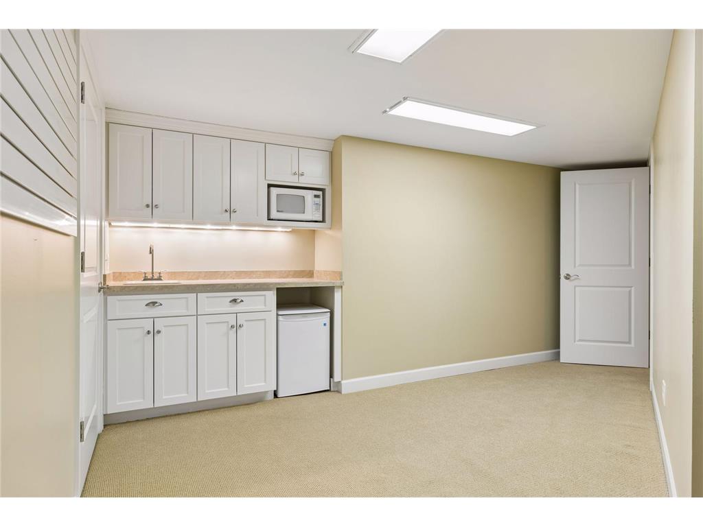 4785 Bayswater Road Shorewood MN 55331 7041586 image42