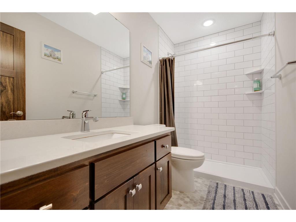 4787 Otter Lake Road White Bear Lake MN 55110 6783694 image24