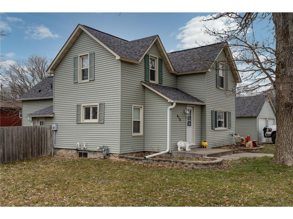 479 E 13th Street Saint Charles MN 55972 6518384 image1