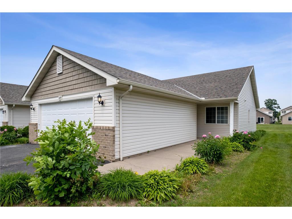 479 Lake Drive, Winsted, MN, 55395 MLS 7653927 Edina Realty