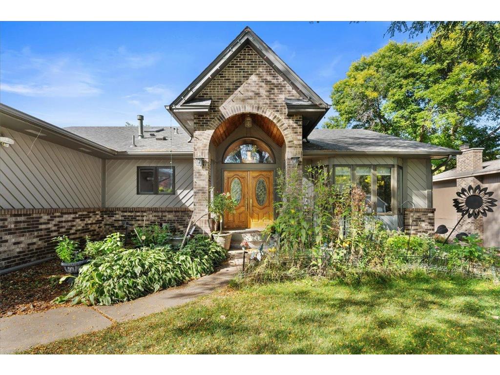 479 Mary Street S Maplewood MN 55119 7078008 image1